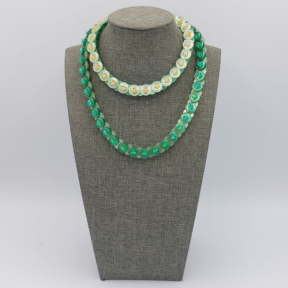 Necklace Green White Button Necklace Hand Crafted Unique 29 In Strand No Clasp